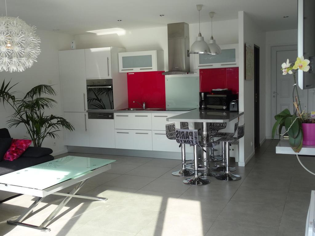 Apartment L'Aquarius Вилньов-льо-Роа Екстериор снимка