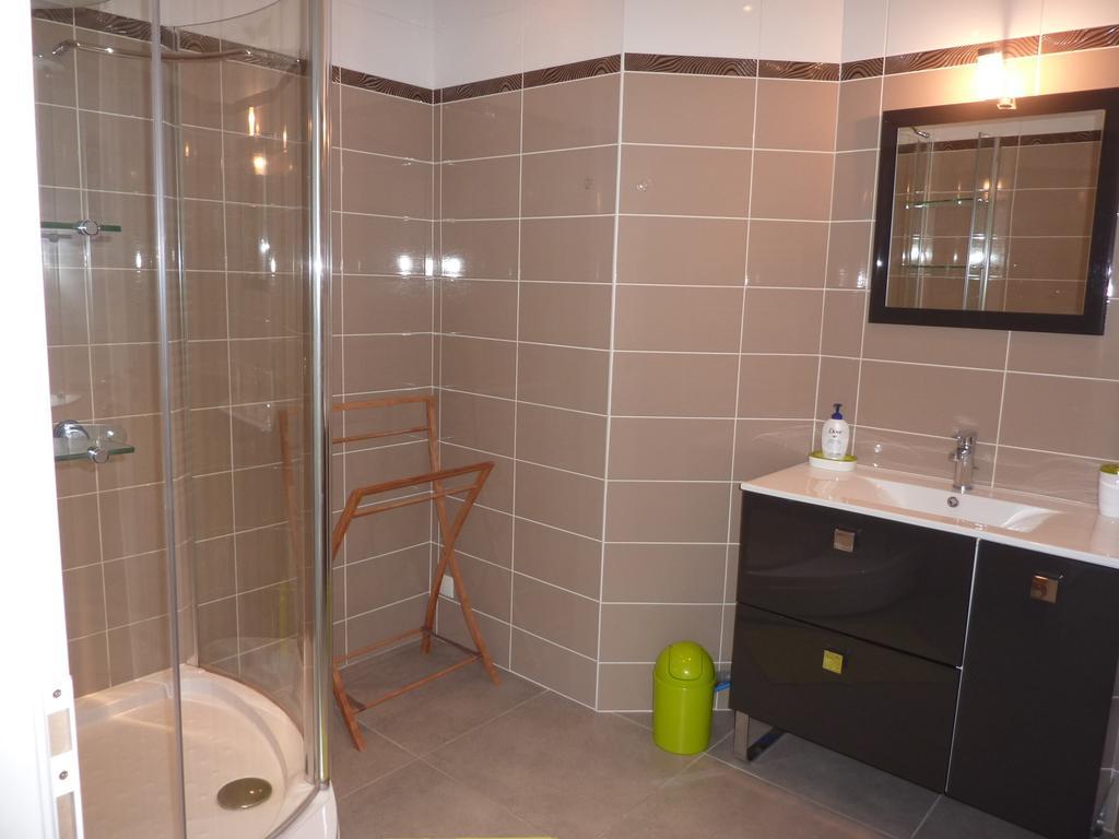 Apartment L'Aquarius Вилньов-льо-Роа Екстериор снимка